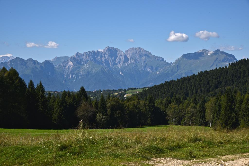 ホテル Rifugio Pranolz Trichiana エクステリア 写真